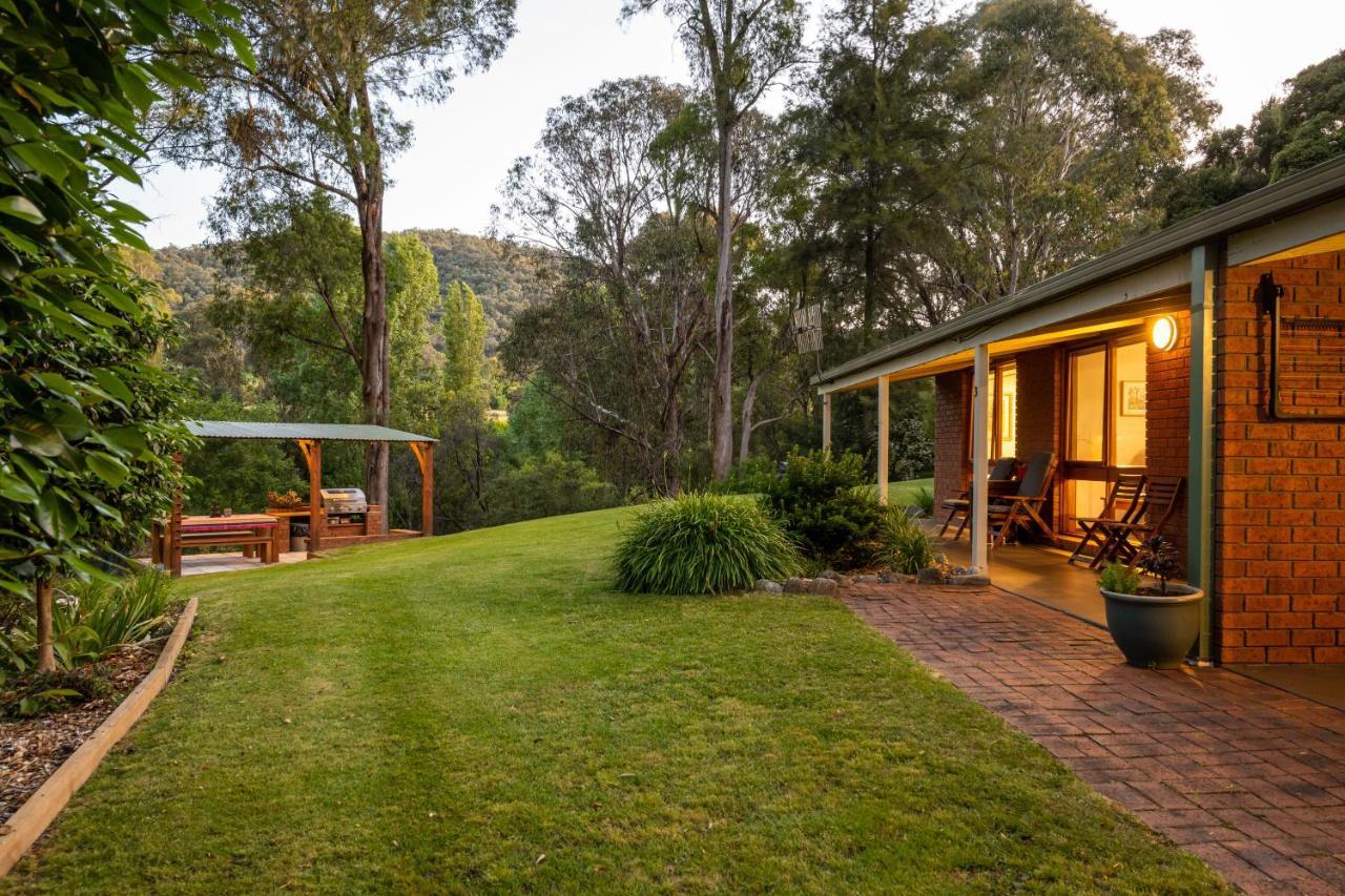 Kiewa Country Cottages 마운트 뷰티 외부 사진